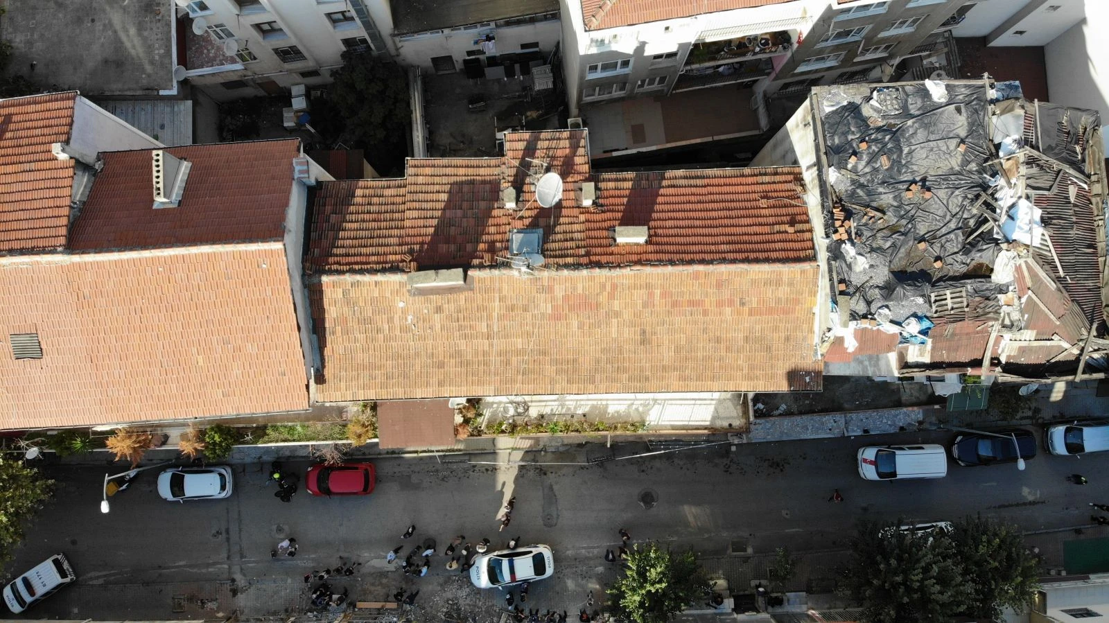 İstanbul'da binaları deprem vurdu