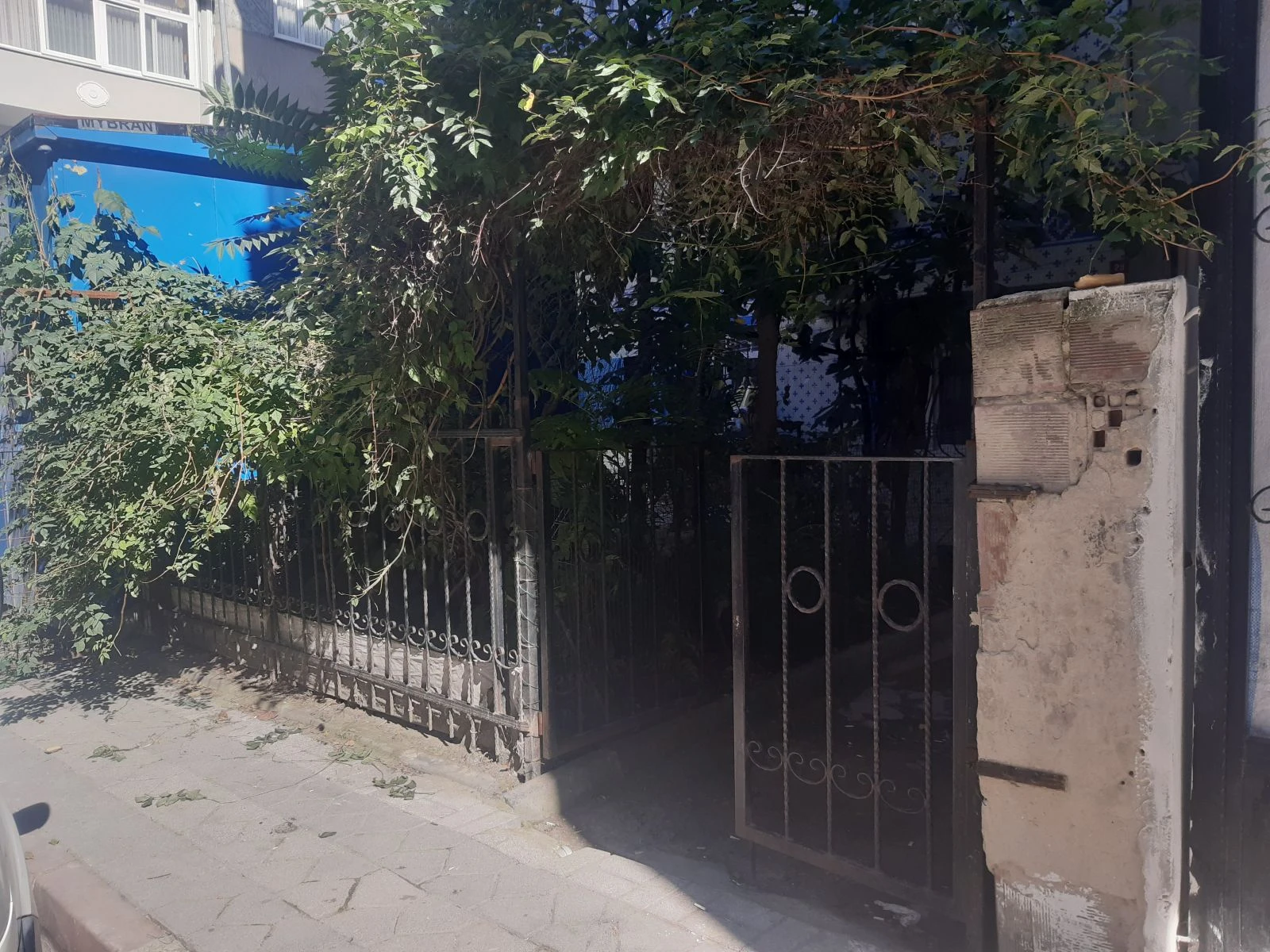 16 yaşındaki çocuk, annesini döven babasını öldürdü