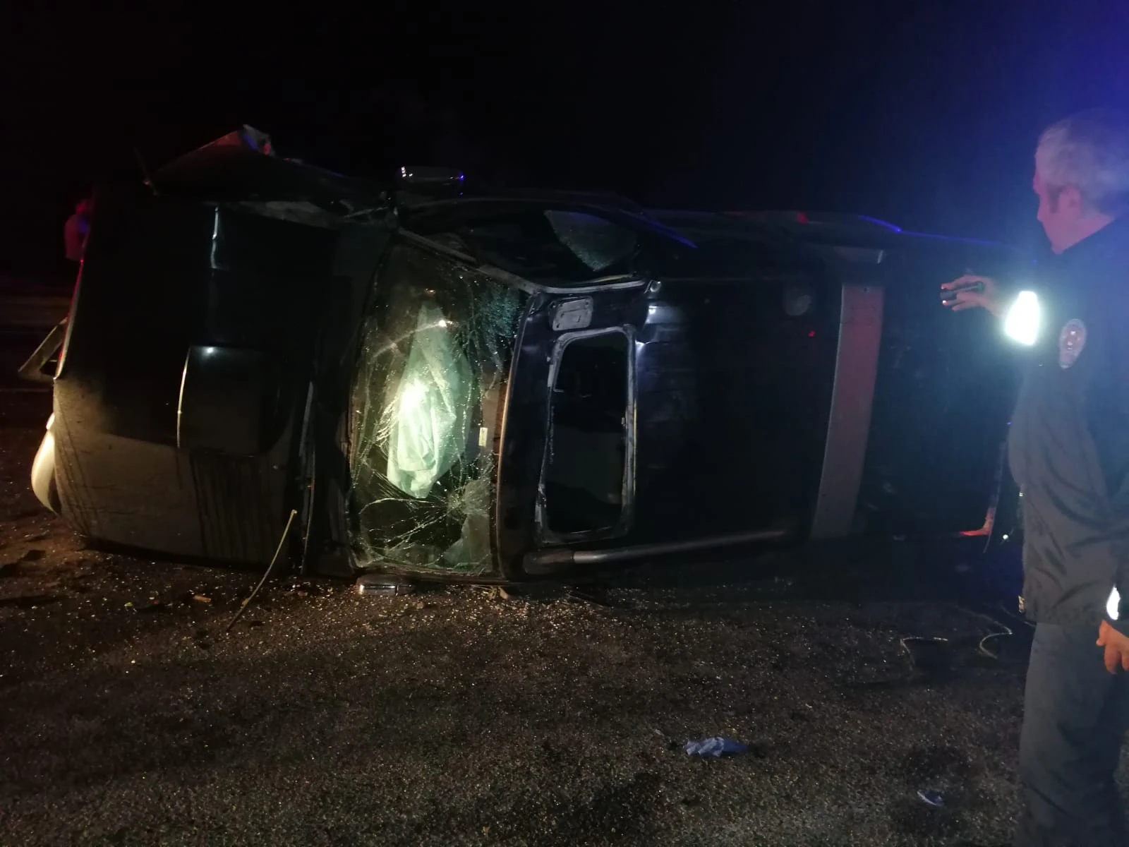 Alkollü sürücünün kamyonetiyle ters yöne girdi: 1 ölü, 3 yaralı