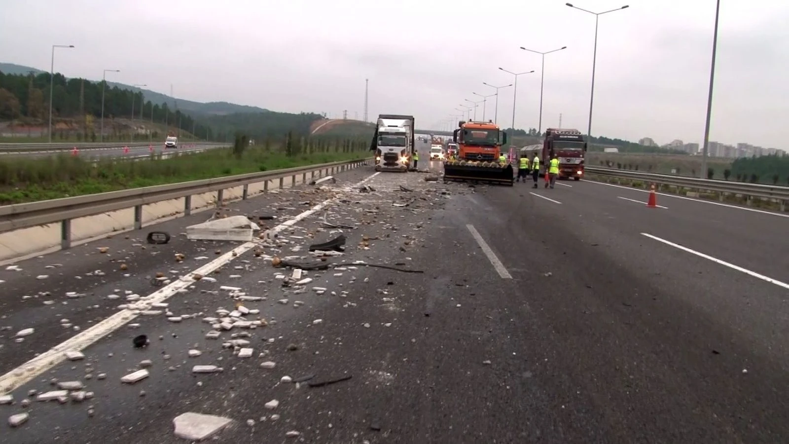 Kuzey Marmara Otoyolu'nda kaza!