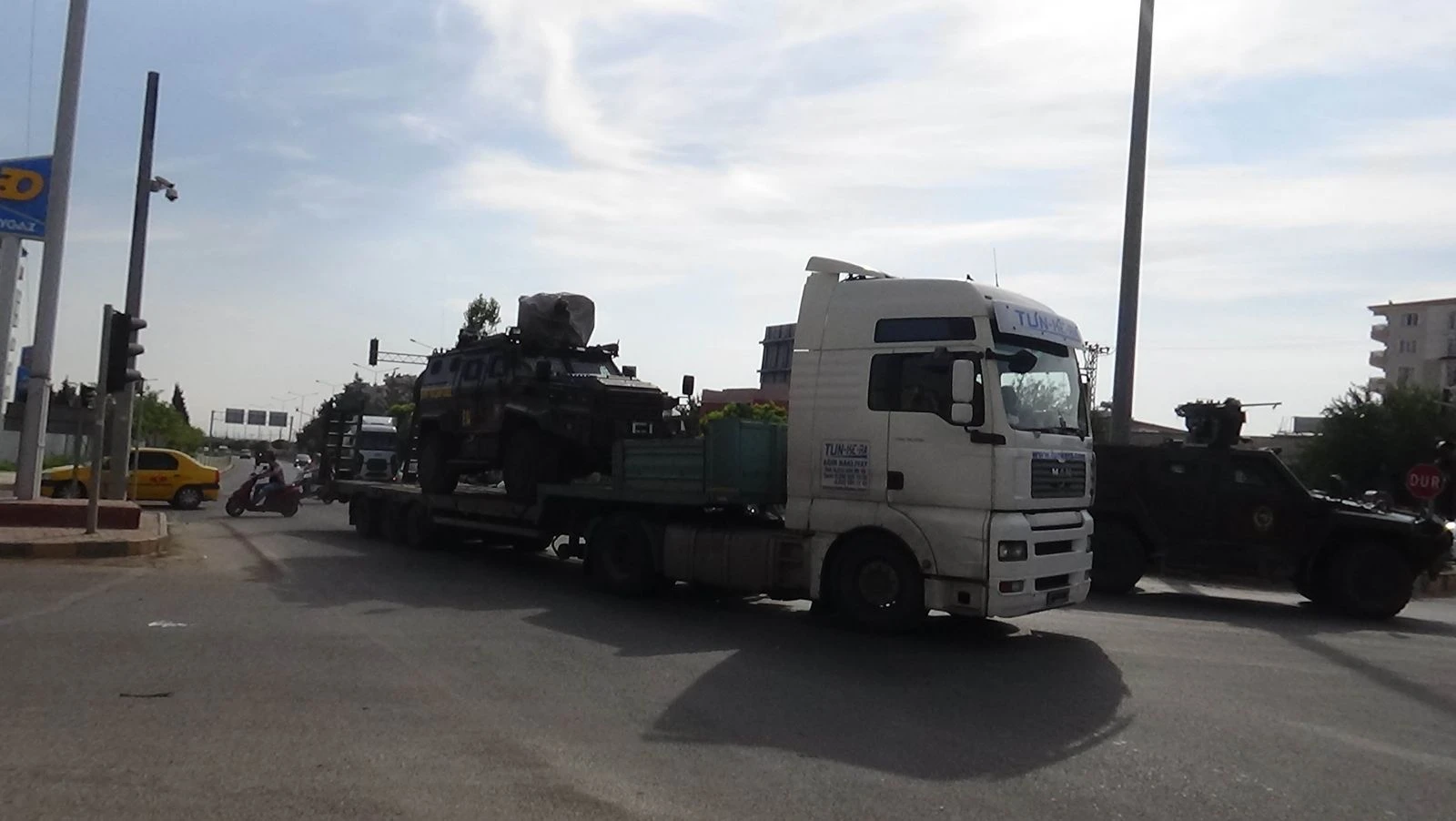 Özel Harekat Polisleri dualarla Suriye’ye gönderildi