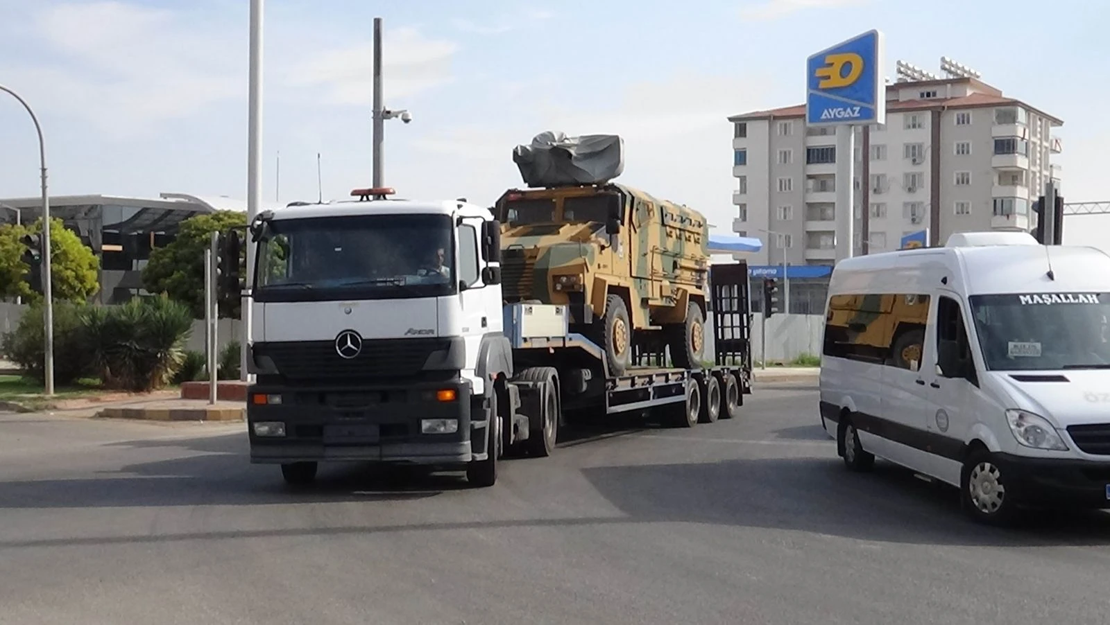 Özel Harekat Polisleri dualarla Suriye’ye gönderildi