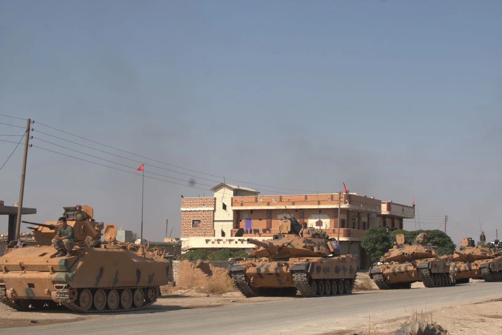 Resülayn’a askeri takviye!