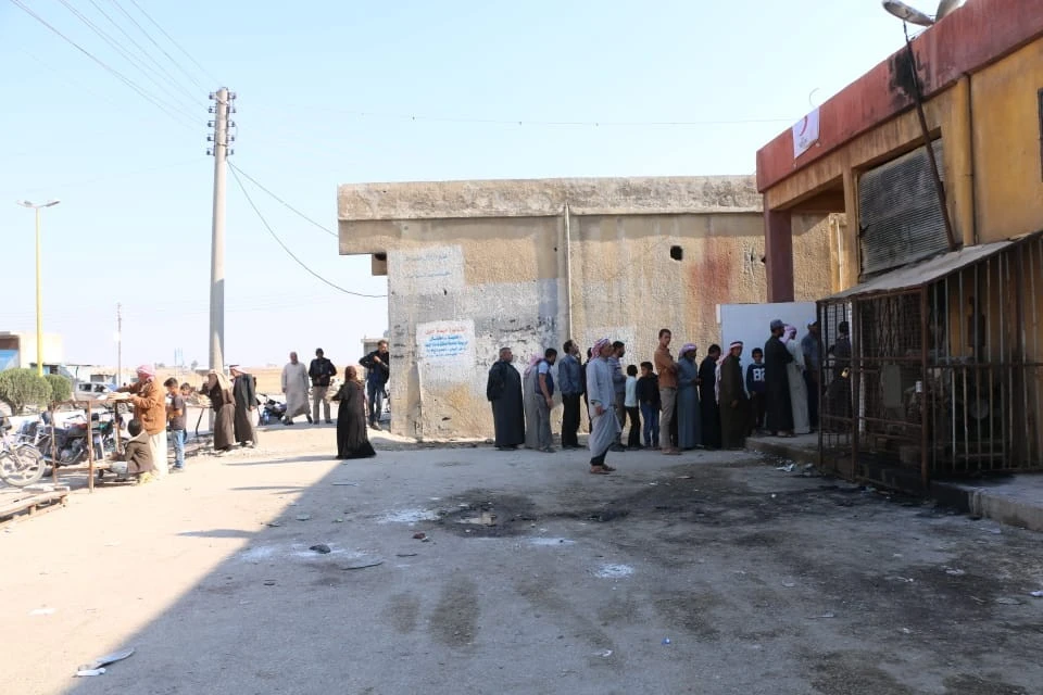 Tel Abyad'ta çalışanlar işlerine geri döndü