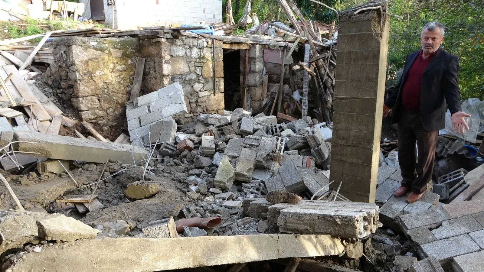 Ordu’da balkon çöktü: 1 ağır yaralı