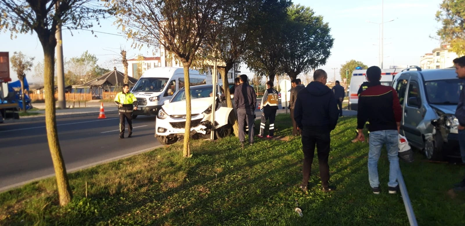 Direksiyonda şeker komasına girdi: 3 yaralı