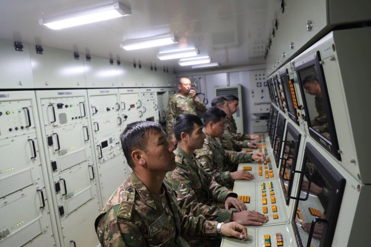 Özbekistan, Çin'in hava savunma sistemlerini test etti