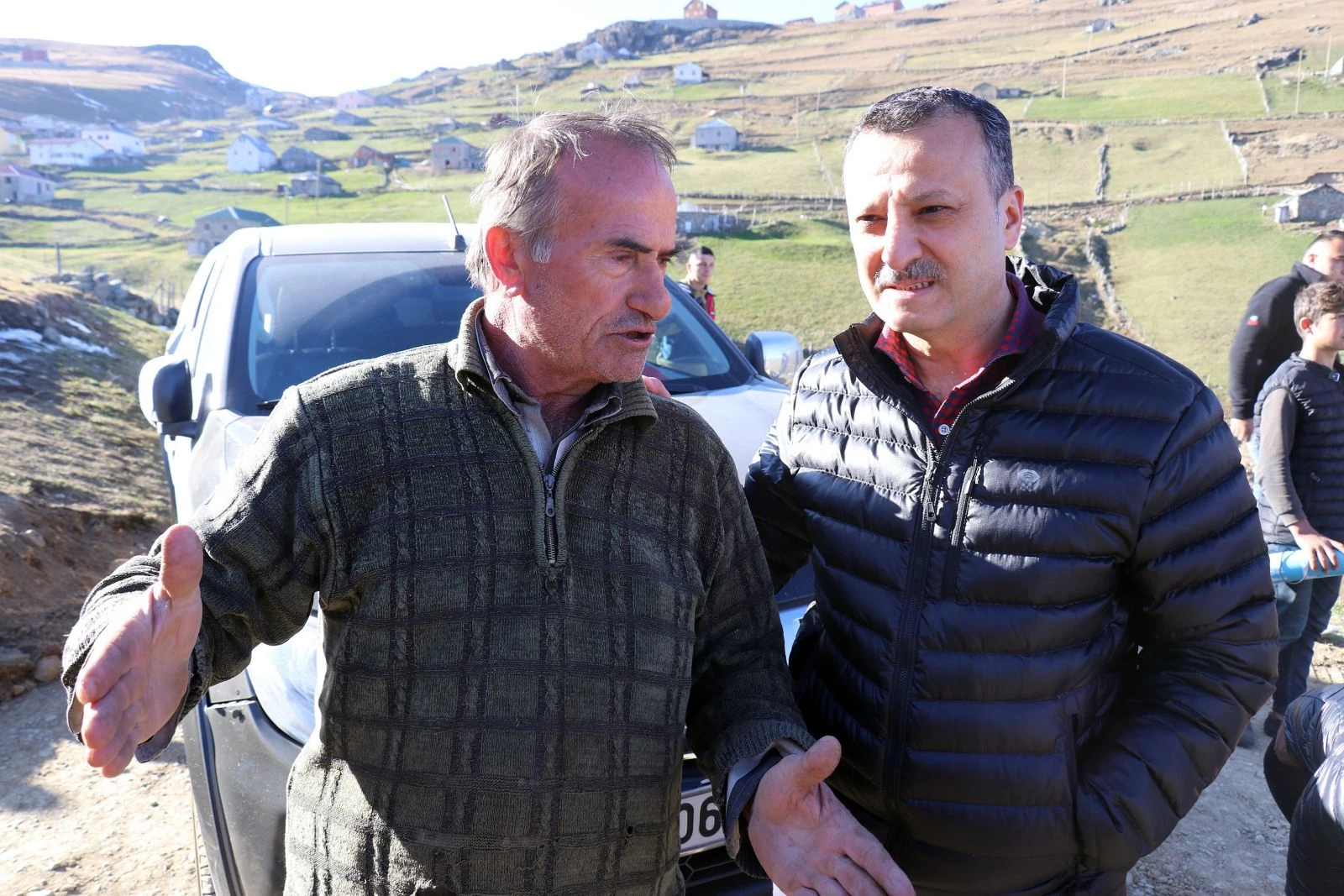 Yayla sakinleri: Dipsiz Göl kapatılsın