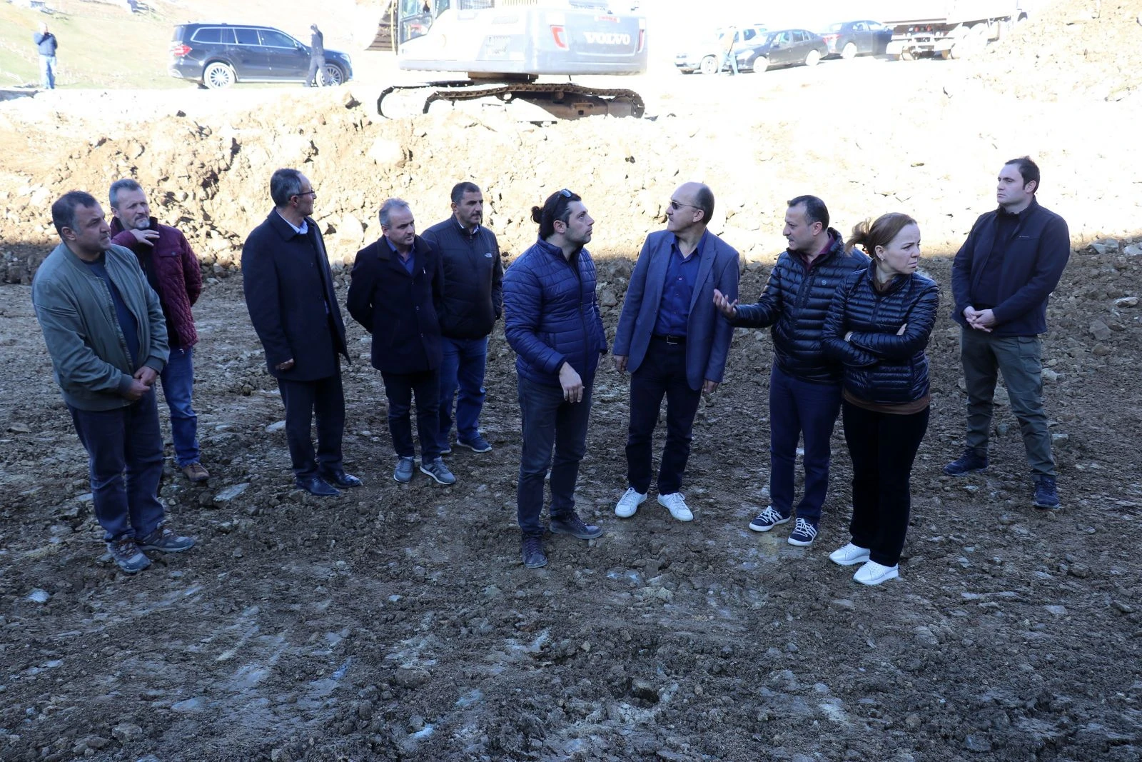 Yayla sakinleri: Dipsiz Göl kapatılsın