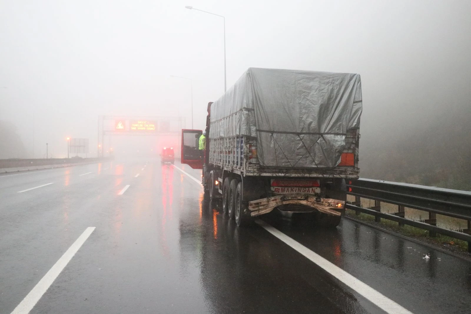 TEM Otoyolu'nda kaza: 6 yaralı