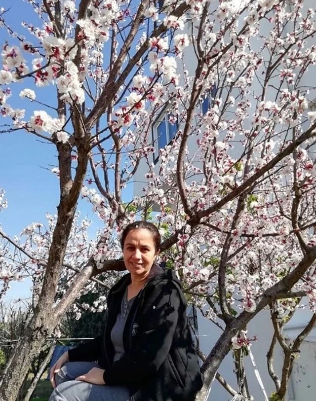 Annesi babası tarafından öldüren gençten duygulandıran sözler