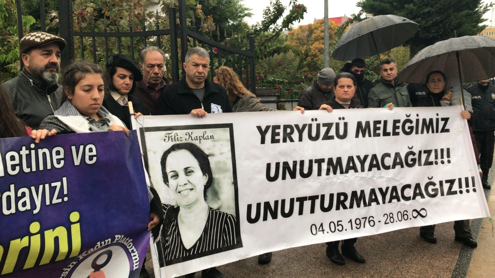 Annesi babası tarafından öldüren gençten duygulandıran sözler