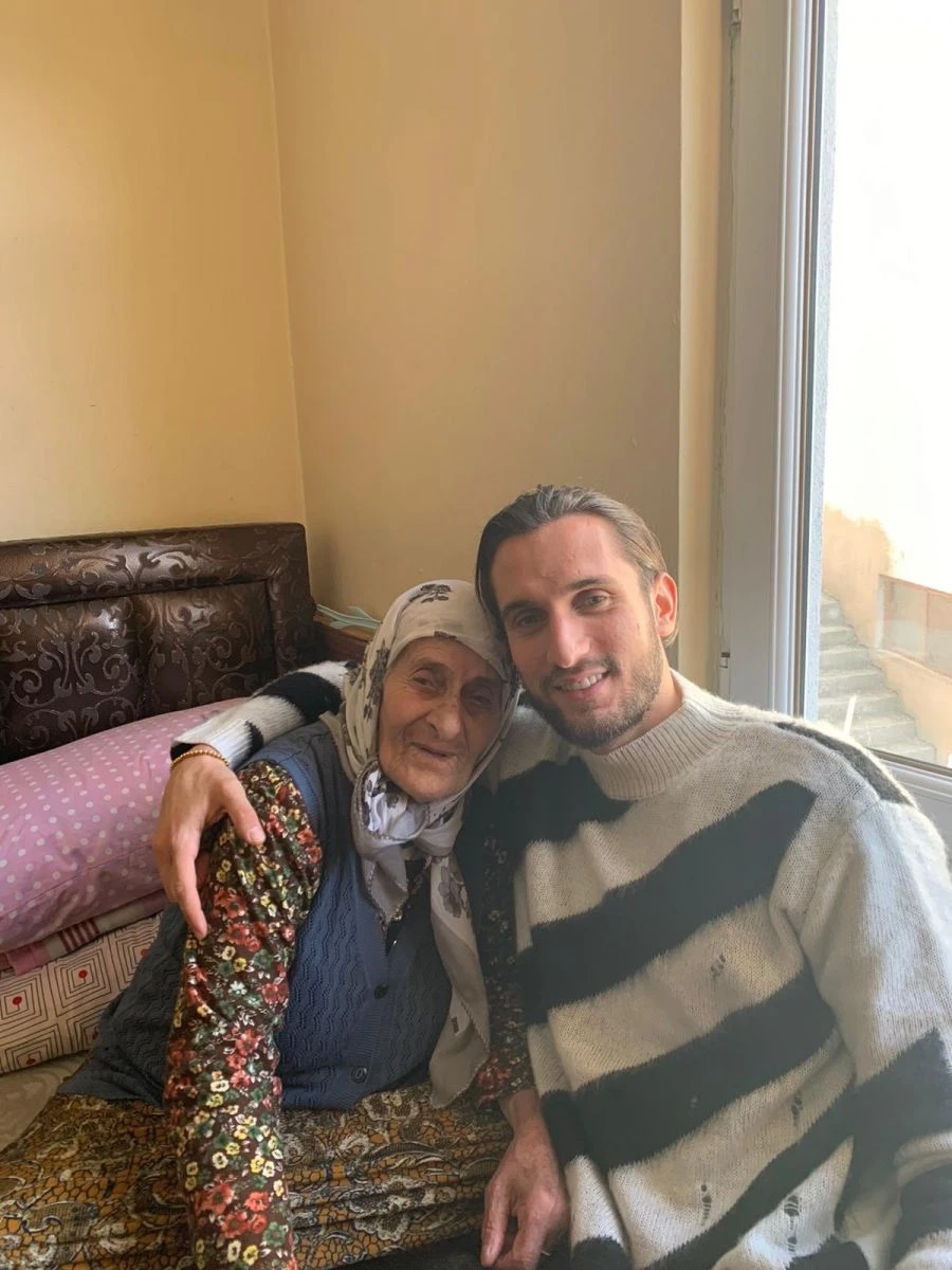 Yusuf Yazıcı hasret giderdi