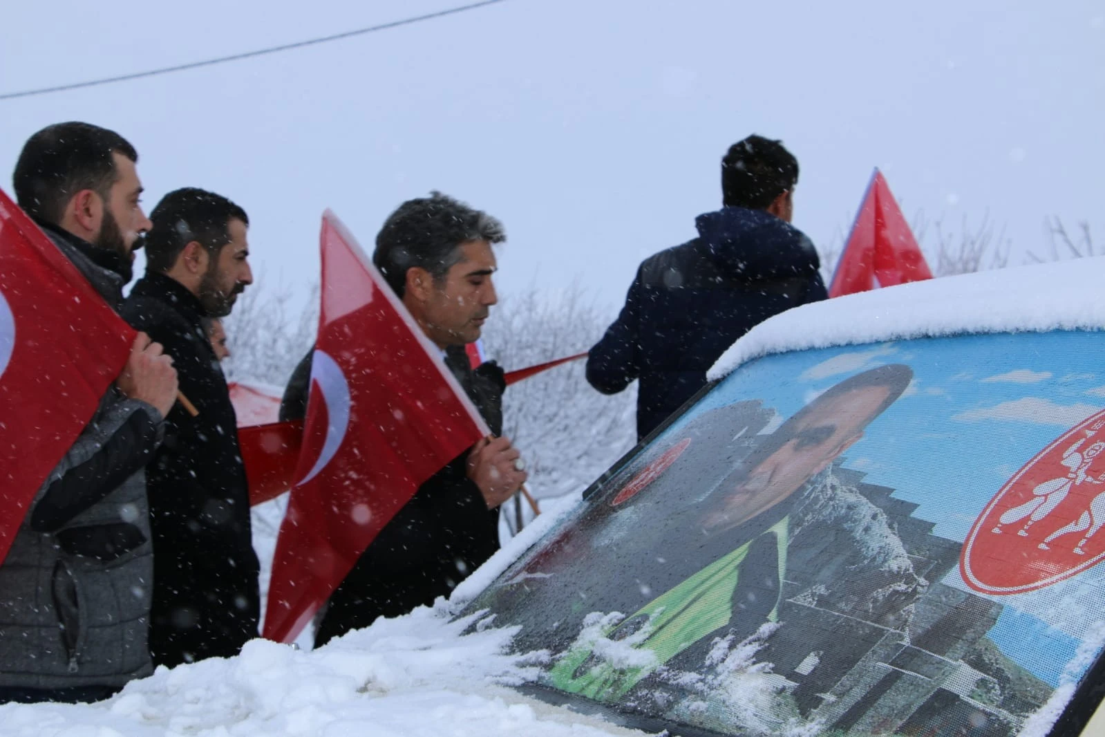 Şehit Fethi Sekin, şehadetinin 3. yılında kabri başında anıldı