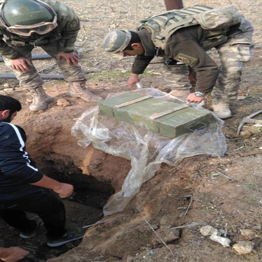 MSB: Barış Pınarı bölgesinde ele geçirilen mühimmatlar ve 5 tünel imha edildi