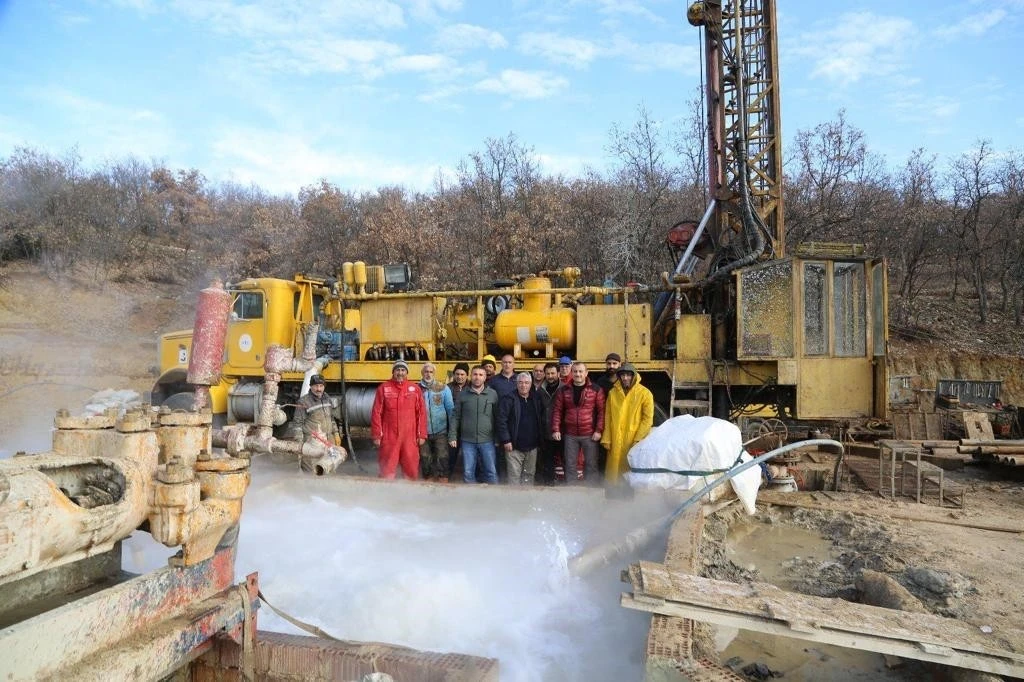 Tunceli'de 42 derece sıcaklığında termal kaynak bulundu