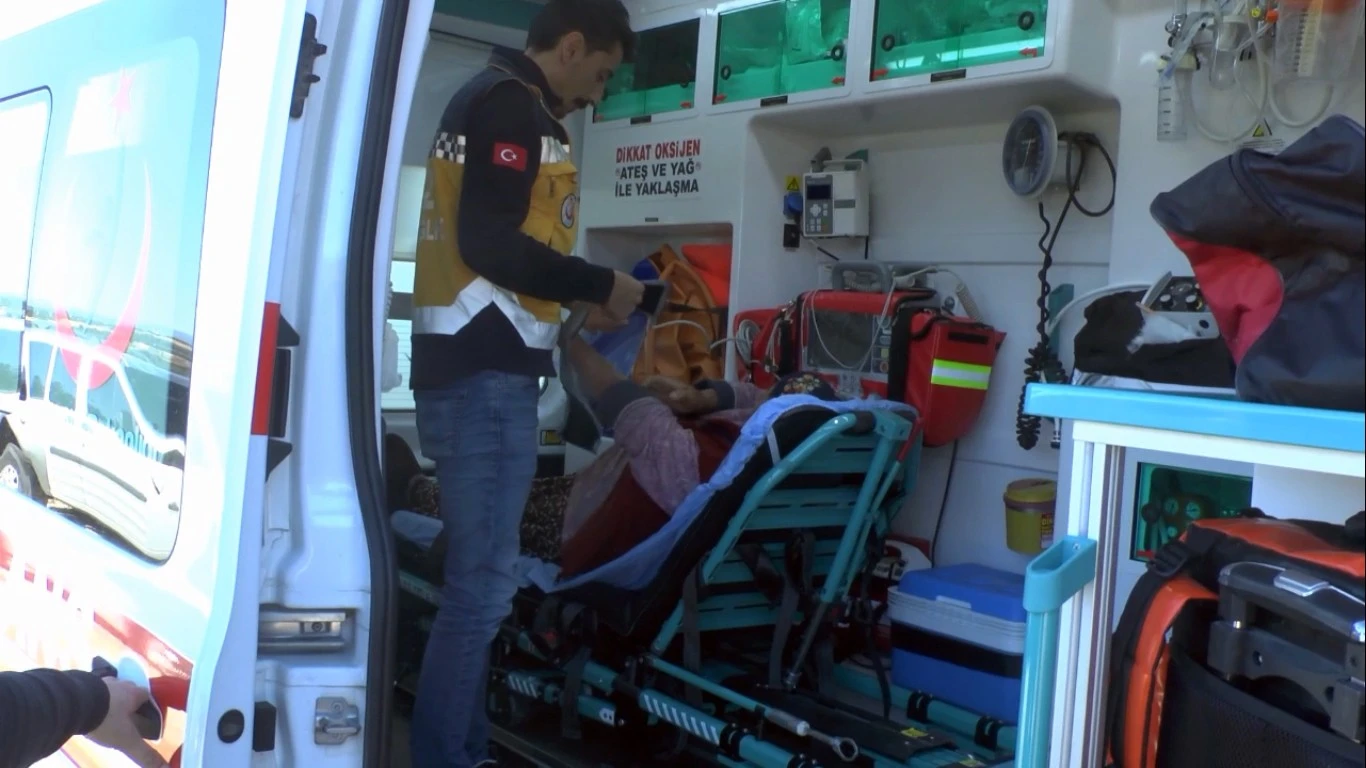 Şarjdaki telefon barakayı kül etti! Ev sahibi fenalaştı