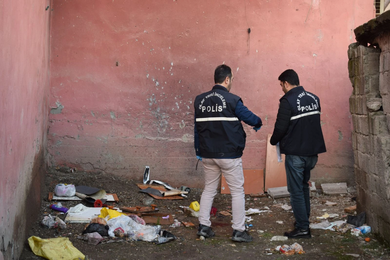 4'üncü kattan düşen hurdacı öldü