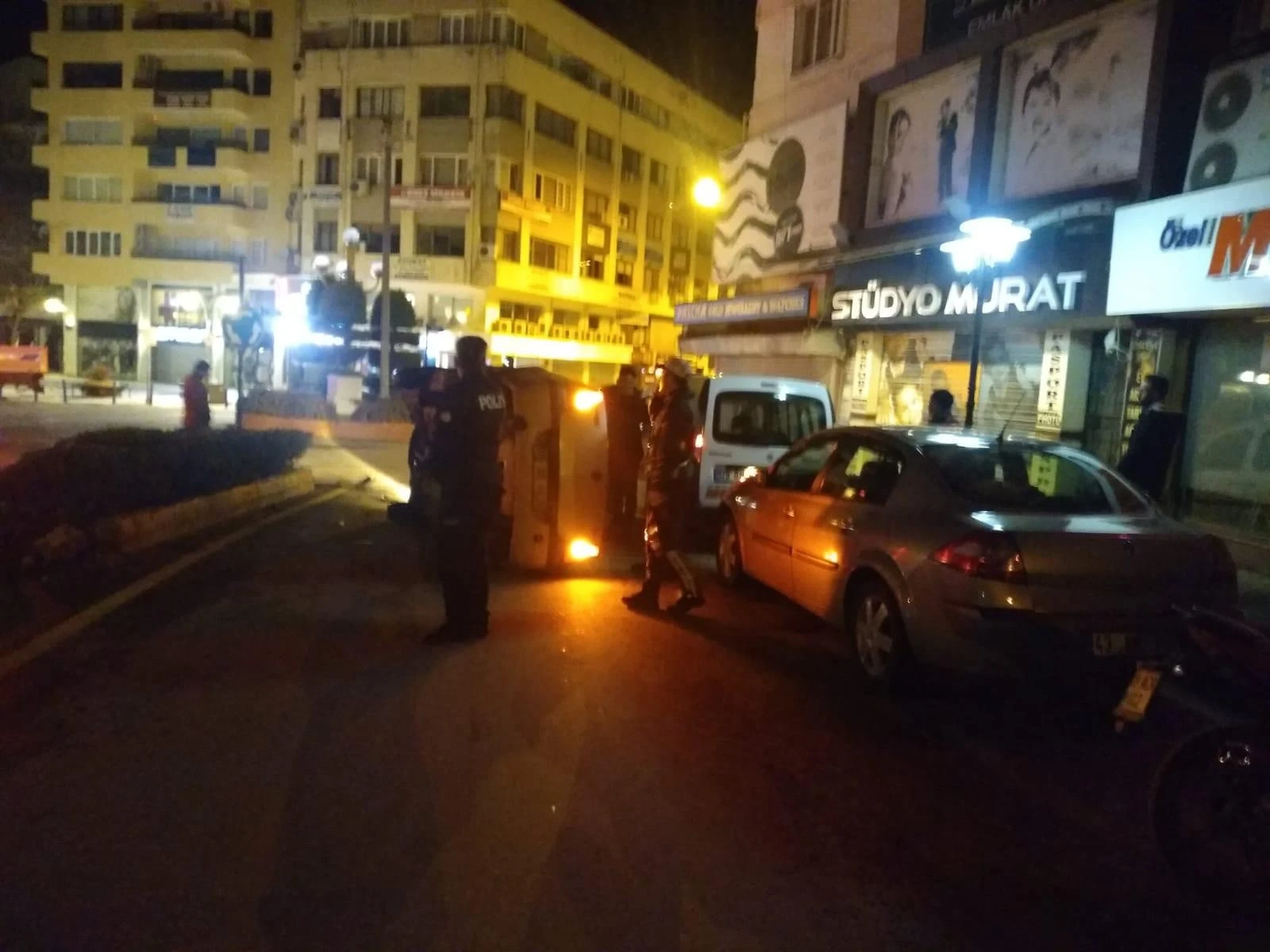 Alkollü sürücü düz yolda takla attı