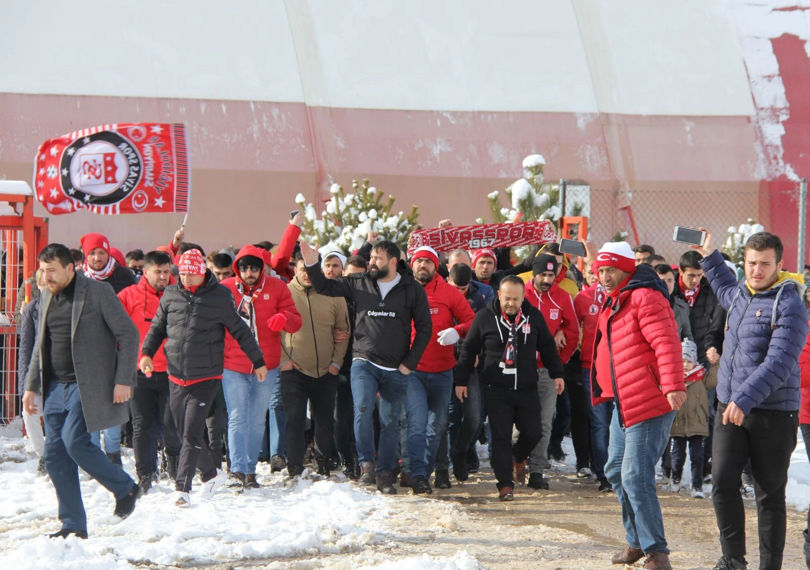 Taraftarlar Sivasspor idmanına akın etti!