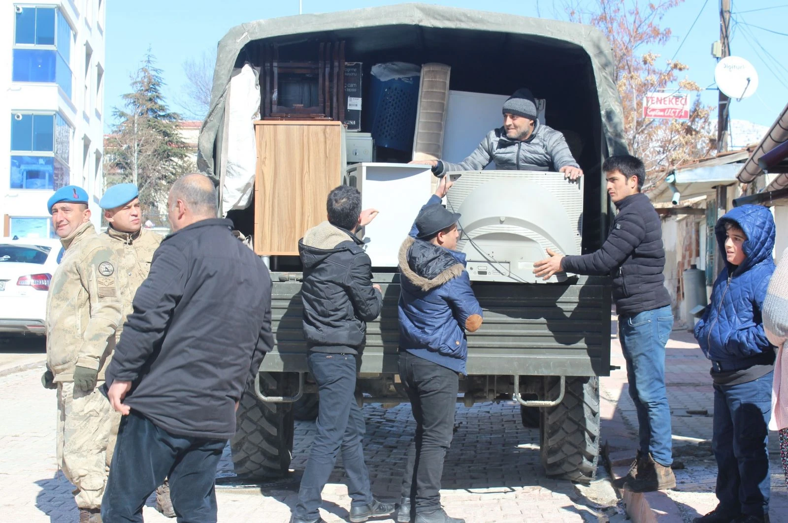 Bakan Soylu'nun açıkladığı hizmet deprem bölgesinde başladı