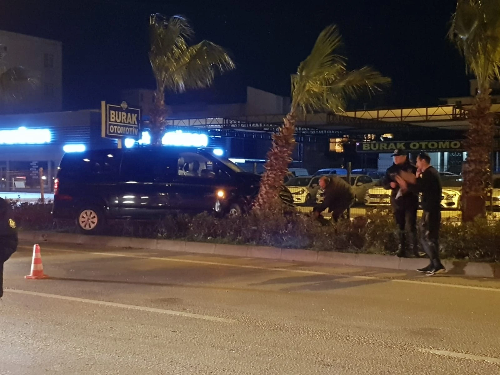 AK Parti Genel Başkan Yardımcısı Özhaseki trafik kazasında yaralandı