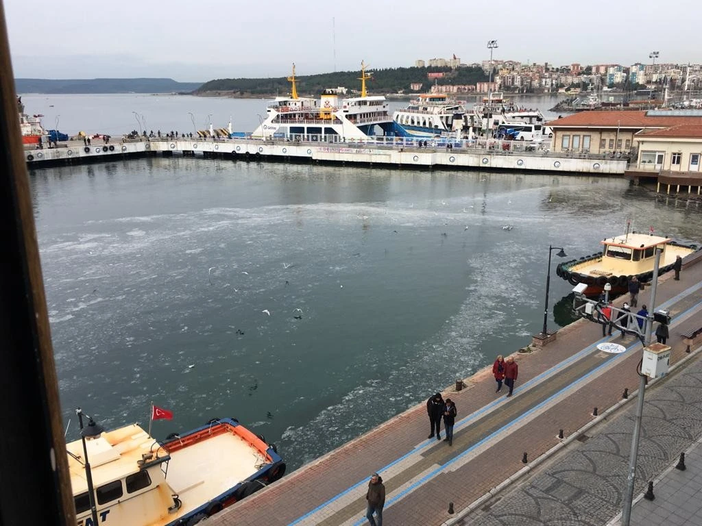 Çanakkale Boğazı'nda korkutan görüntü