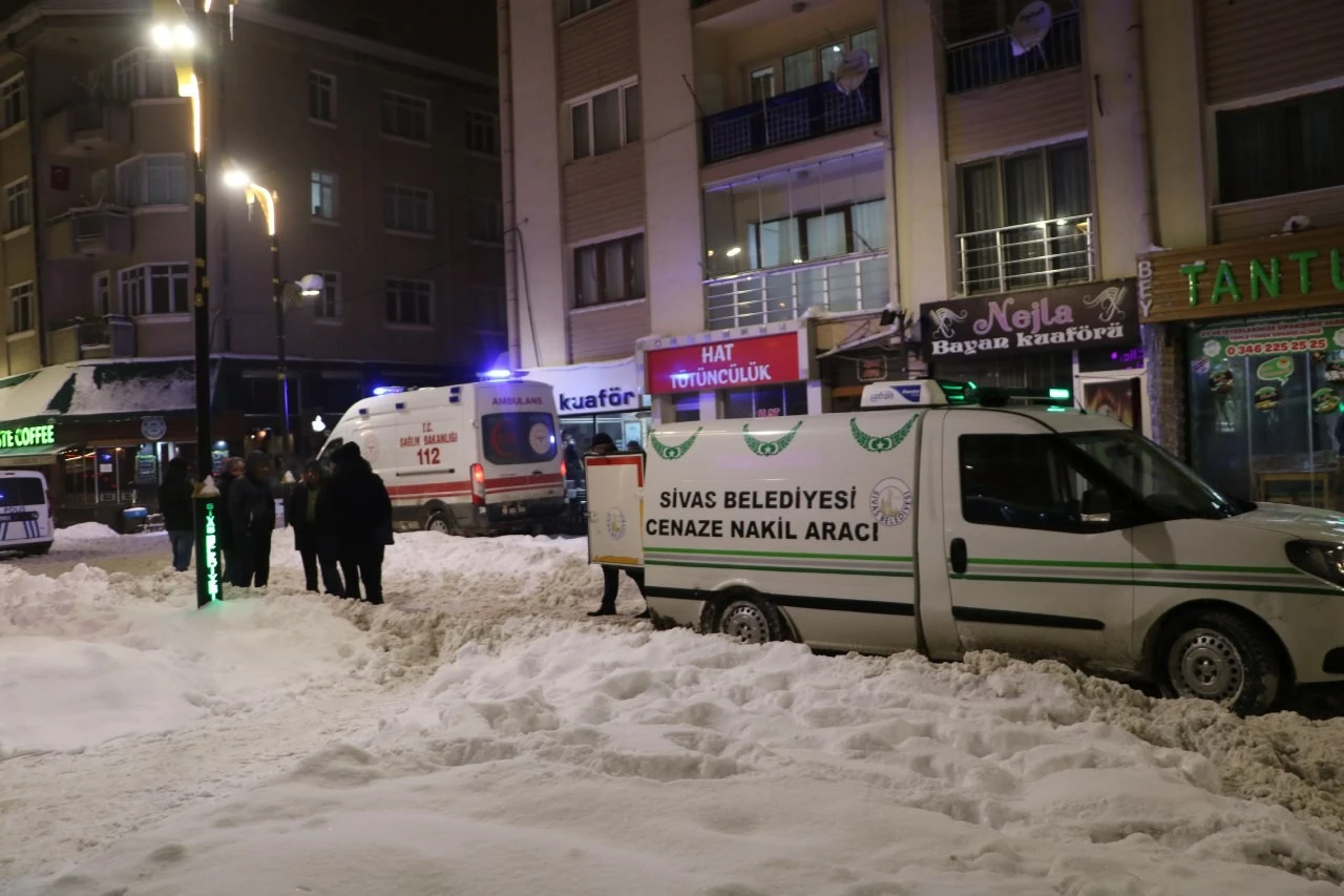 Haber alınamayan gurbetçi vatandaş evinde ölü bulundu