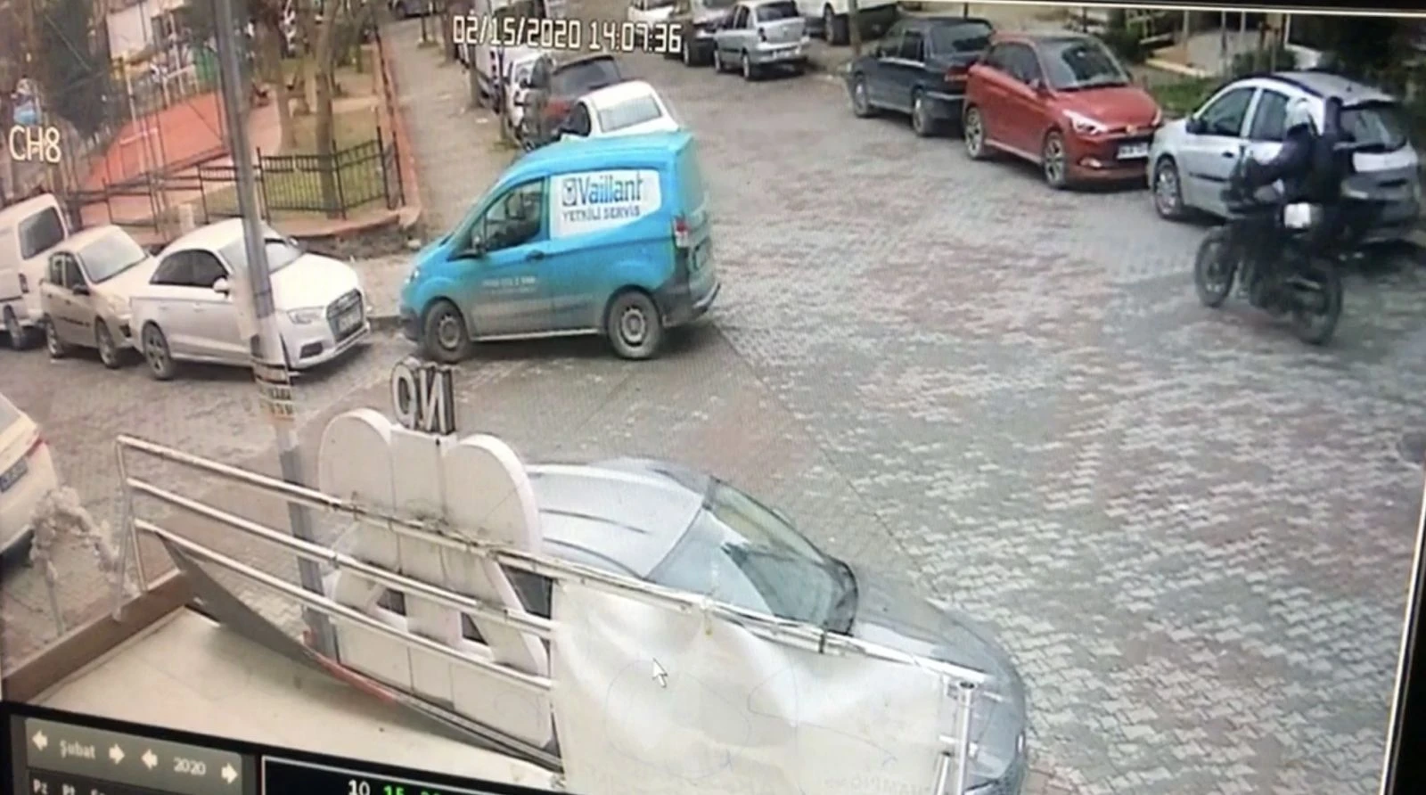 İstanbul’da güpegündüz silahlı saldırı