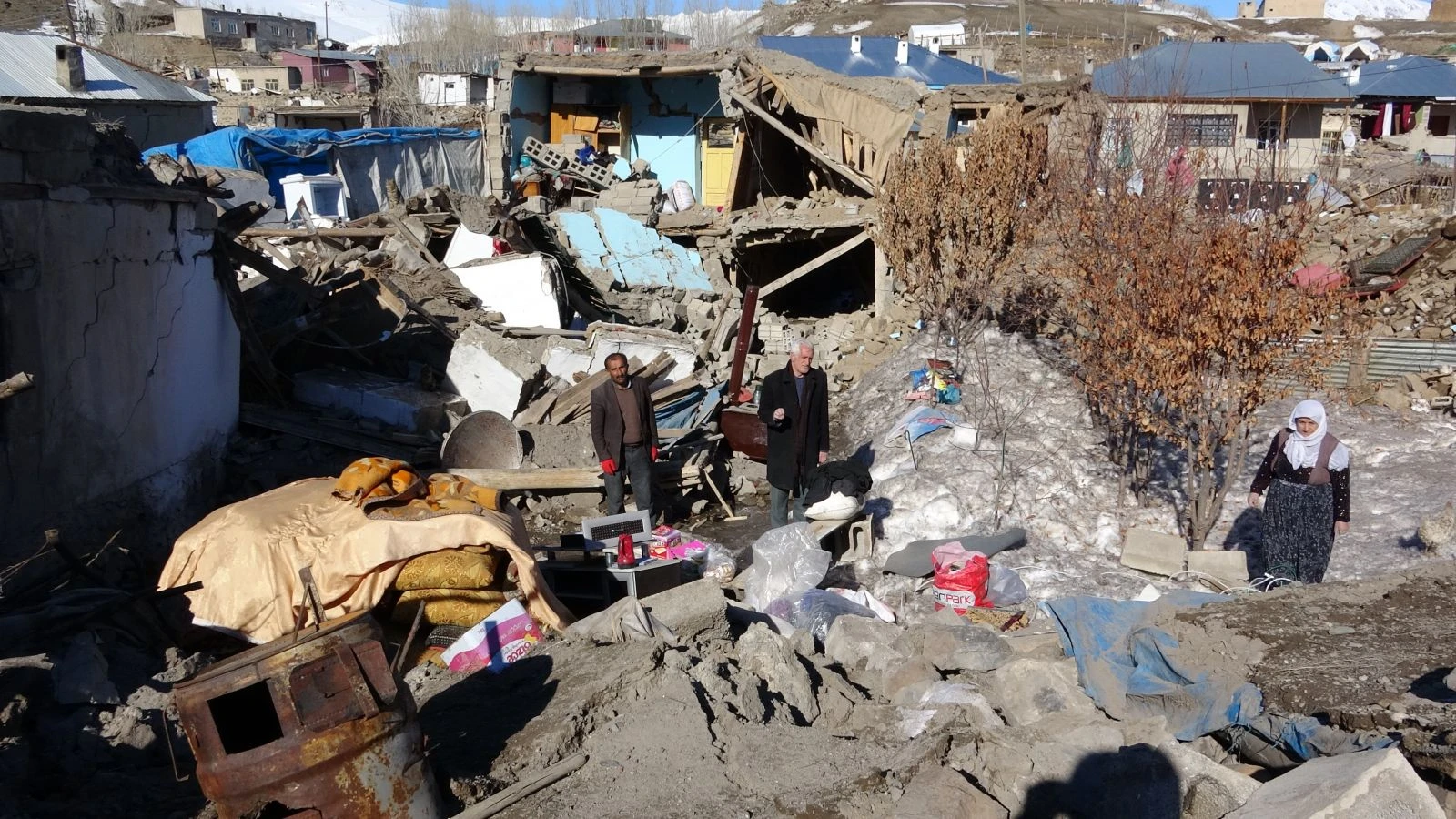 Depremde hayatını kaybeden Emirhan'ın acı öyküsü