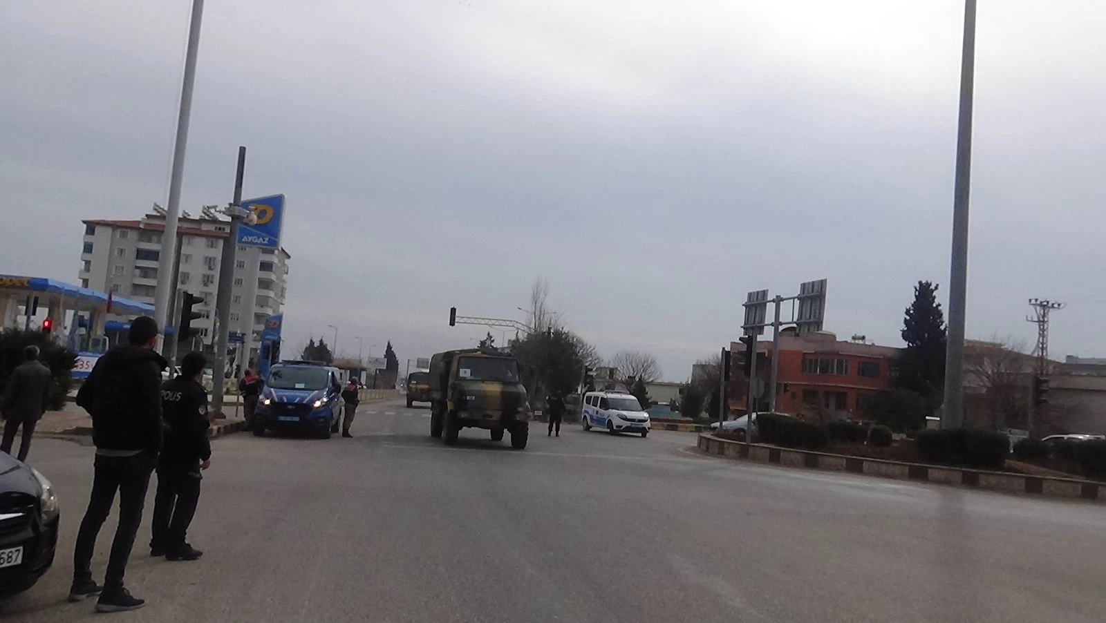 Kilis’ten İdlib’e komando sevkıyatı