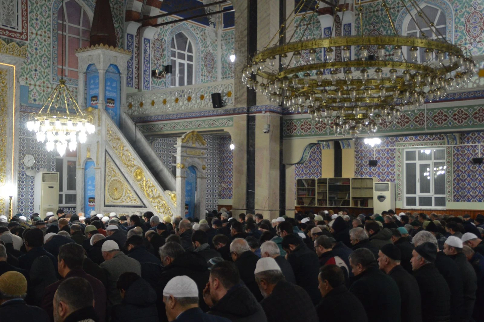 İdlib şehitleri için sabah namazının ardından dua edildi