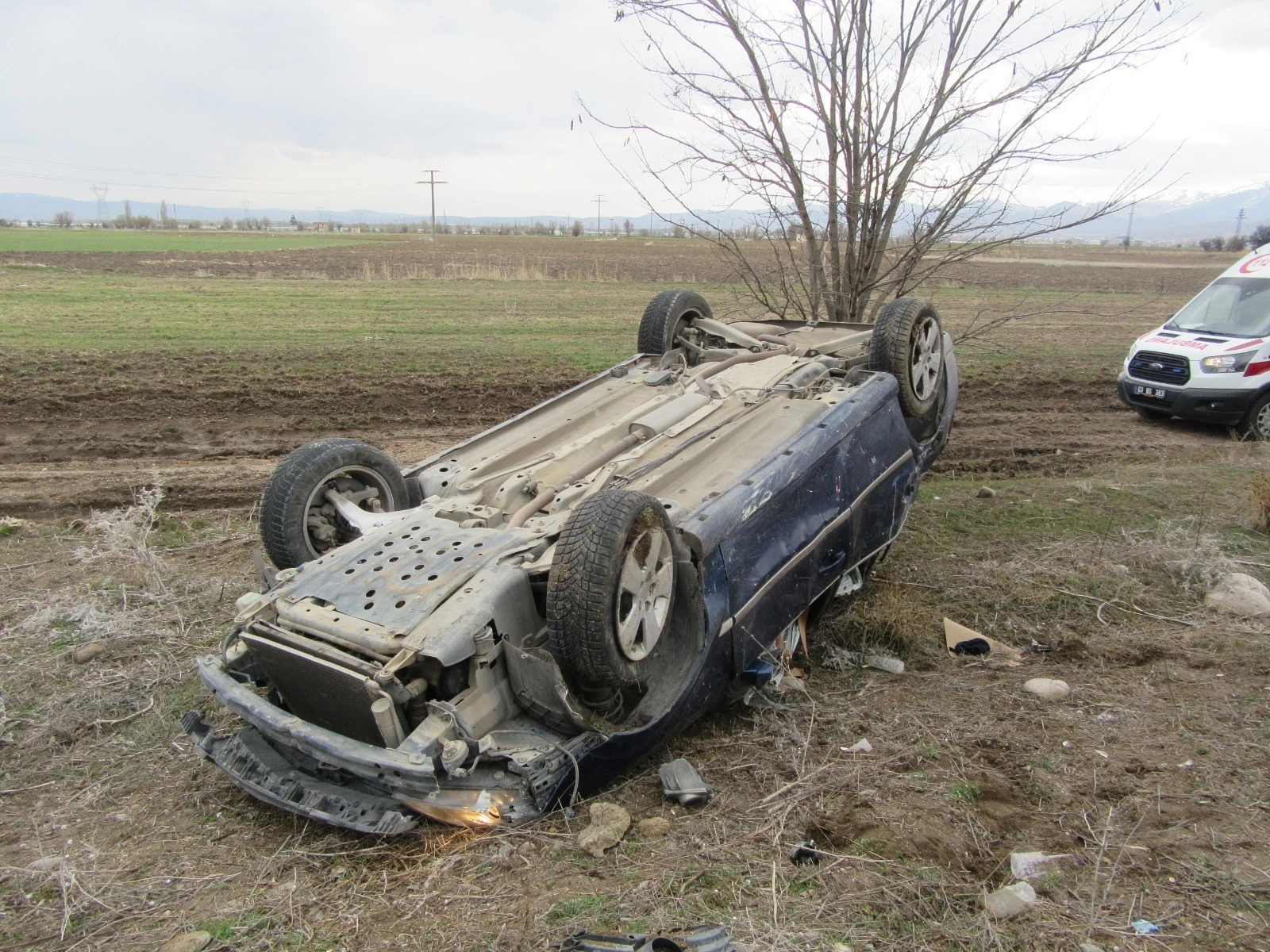 Güne giden kadınlar kaza yaptı: 1 ölü, 4 yaralı