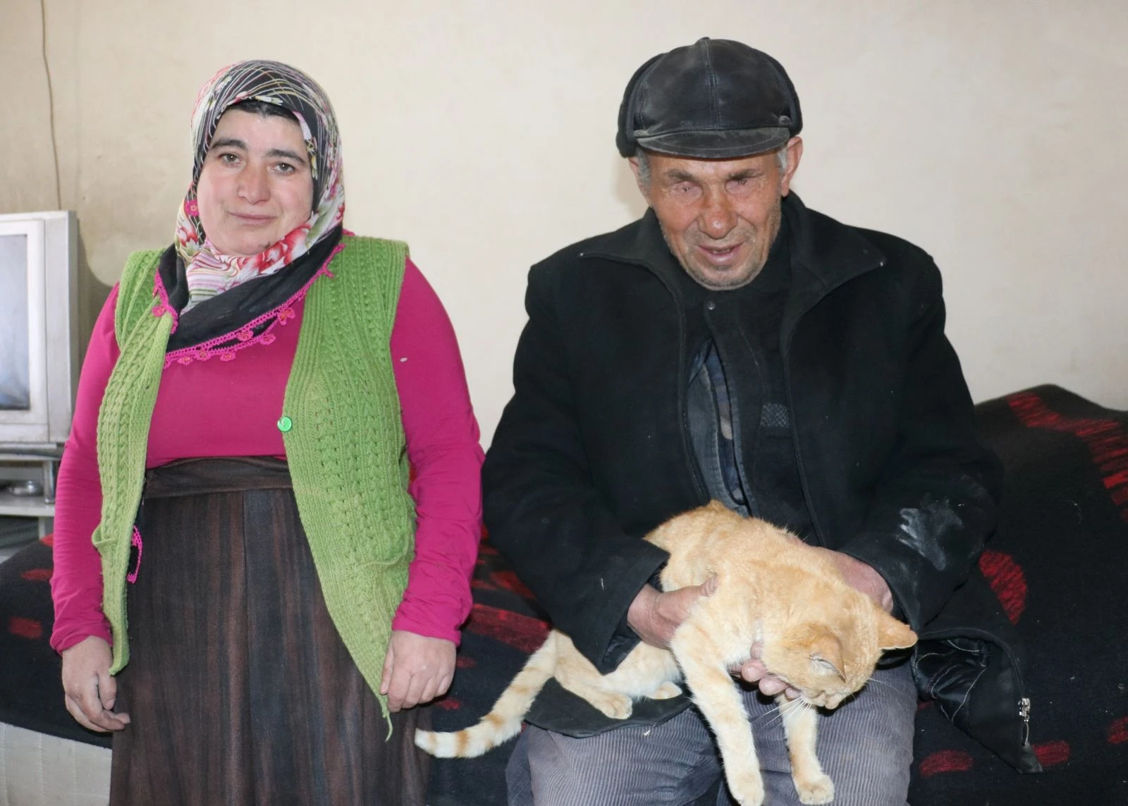 23 yıldır kocasına göz oldu