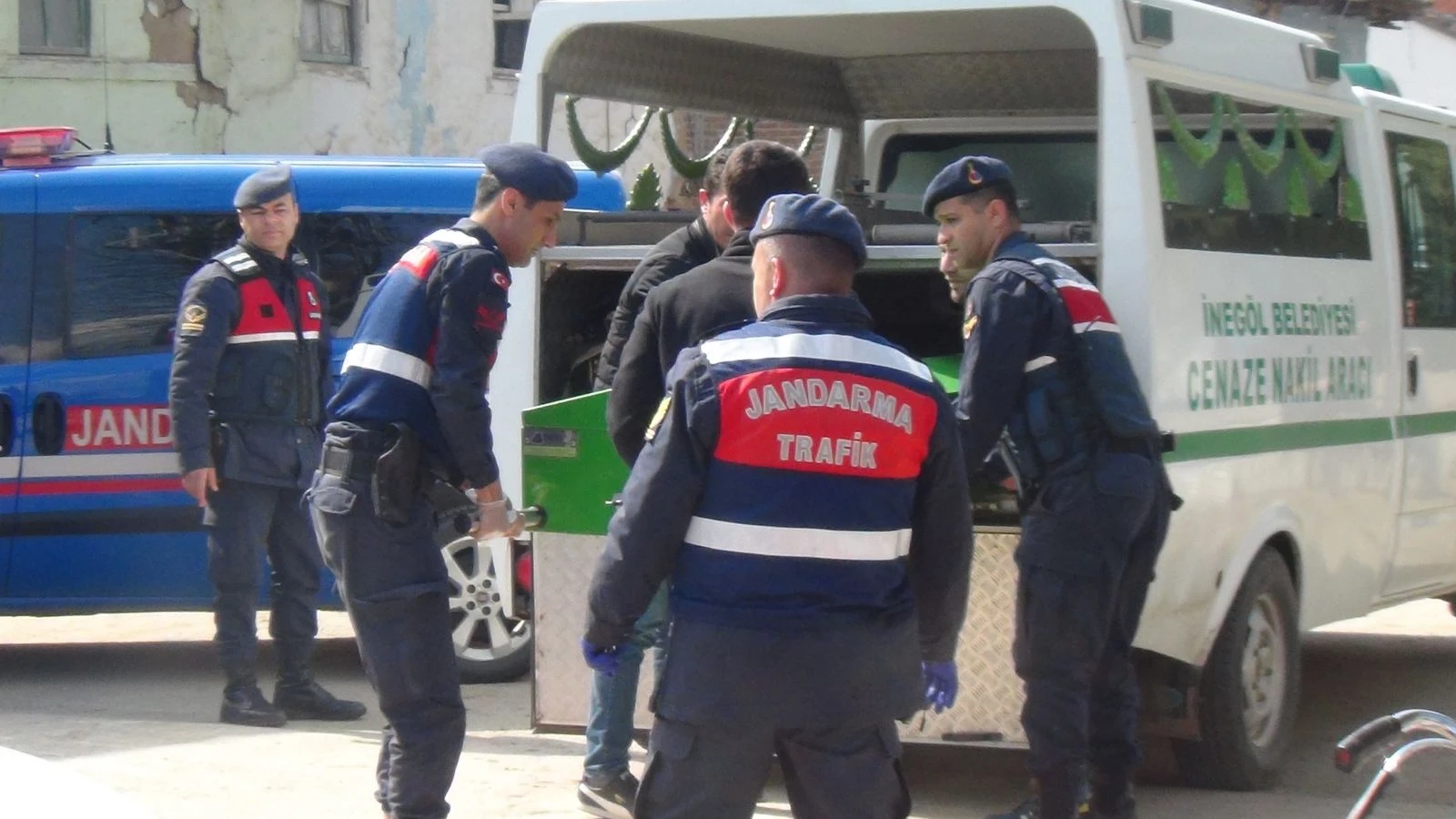 83 yaşındaki adam feci şekilde can verdi