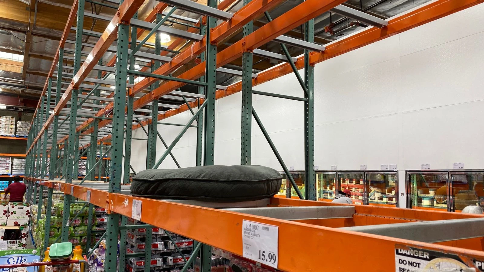 Korona virüs paniği! Raflar boşaldı