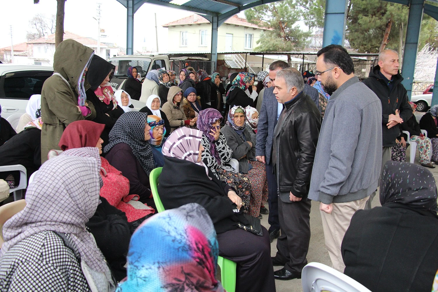 Genç çiftin ardından oğulları da toprağa verildi