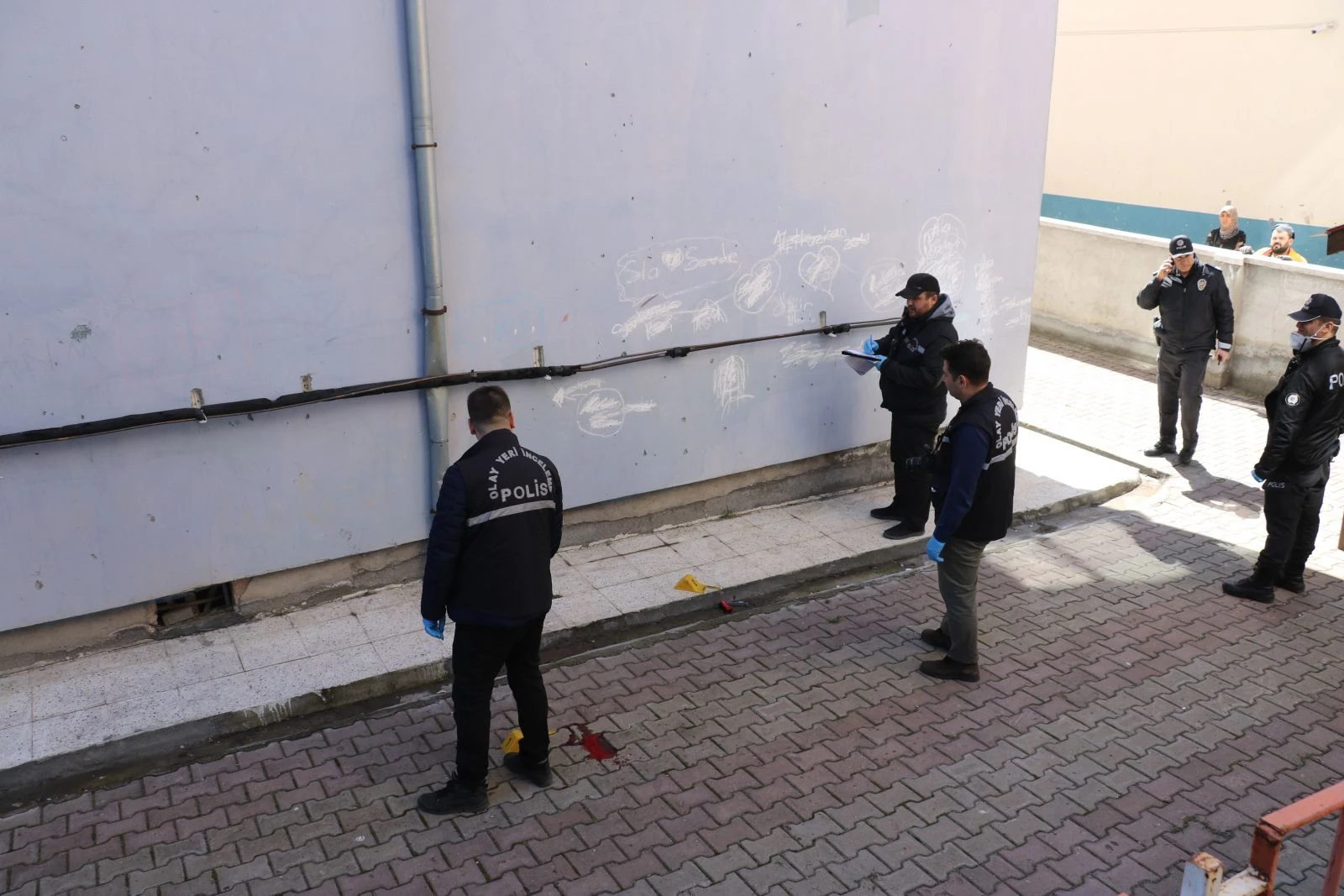 2 yaşındaki çocuk oyuncağının peşinden ölüme gitti