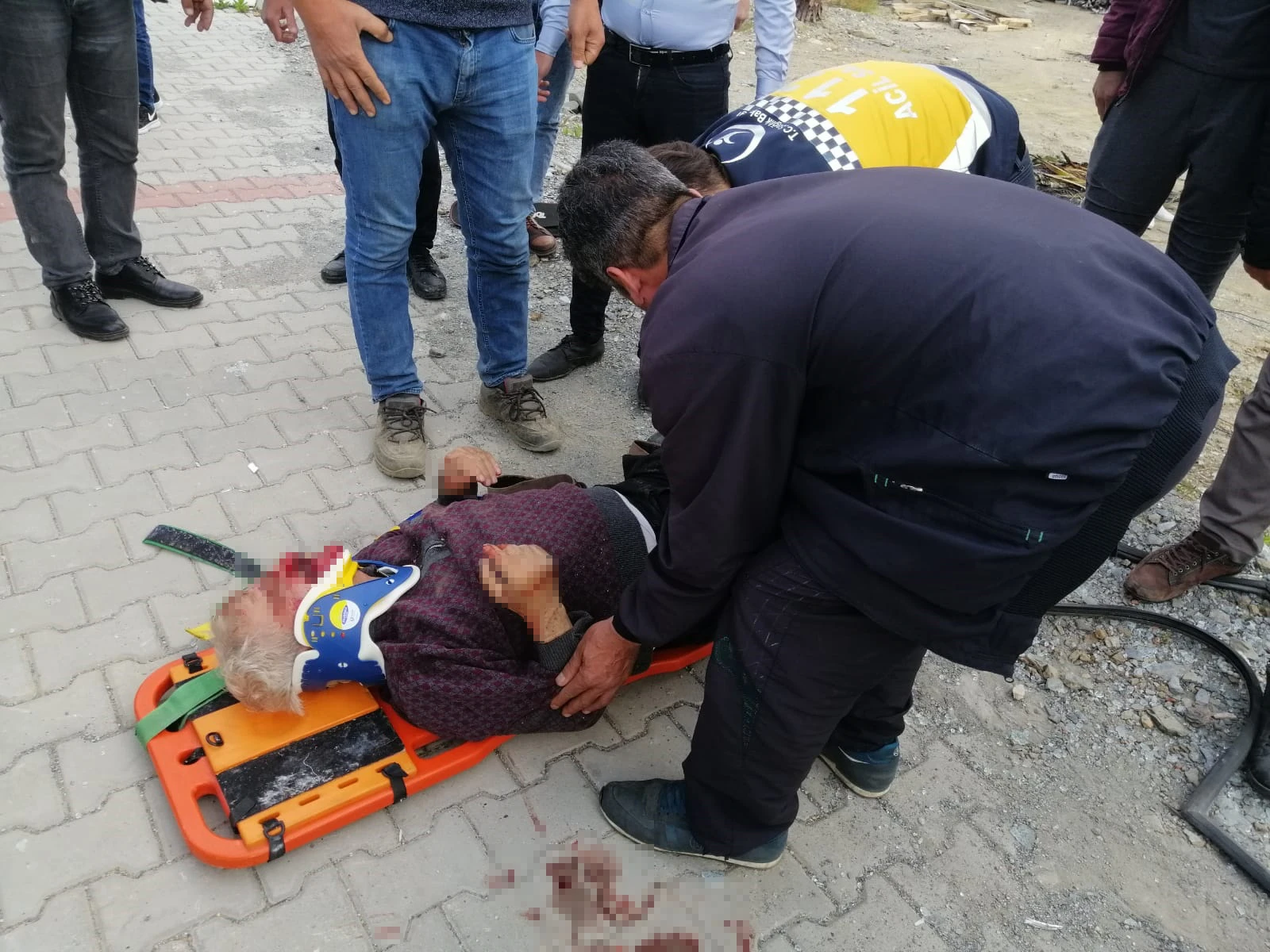 Feci kazada baba öldü, oğlu yaralandı