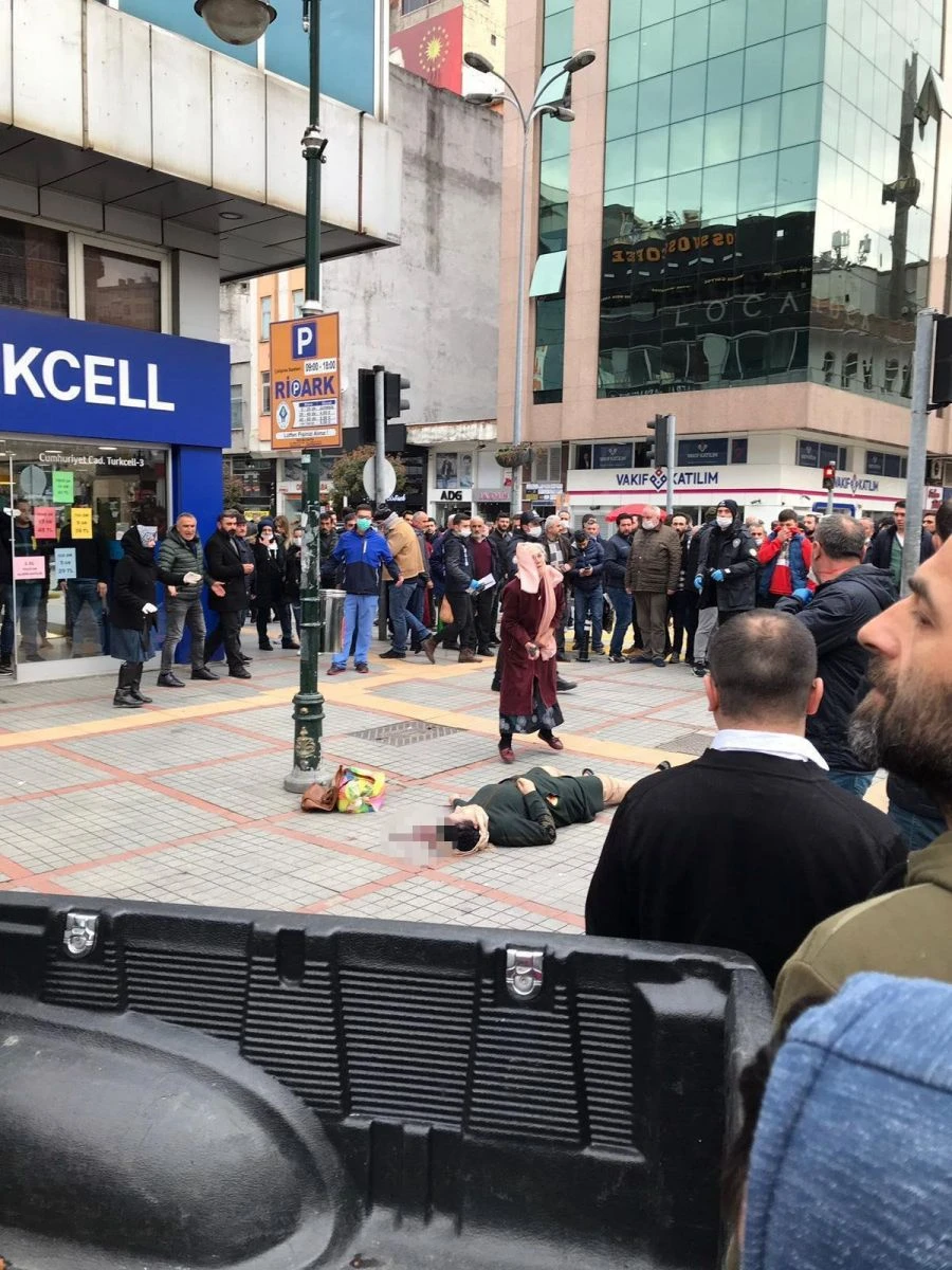 Eski kocası tarafından sokak ortasında silahla vuruldu