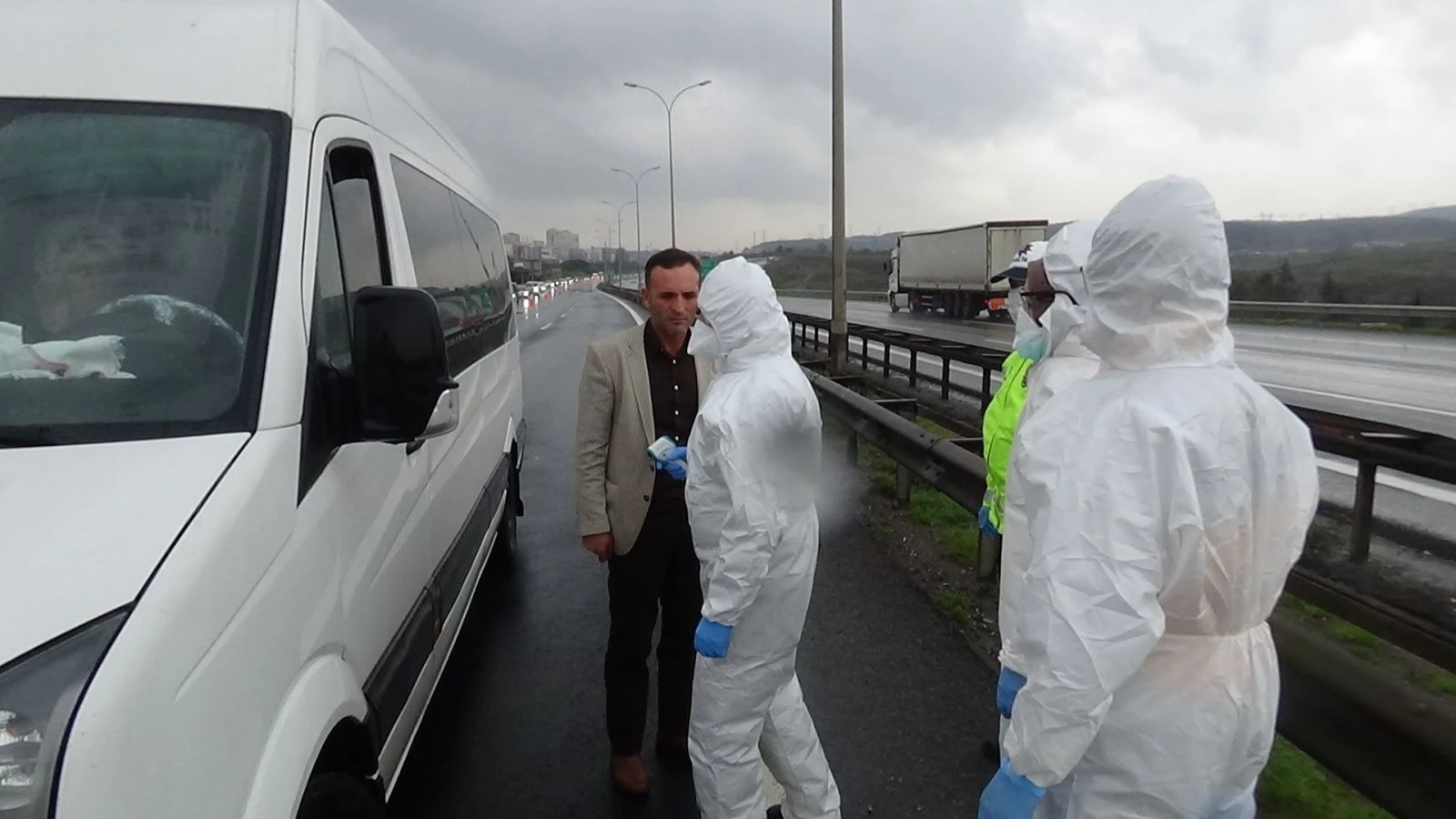 İstanbul’a giriş-çıkışta sıkı kontrol!