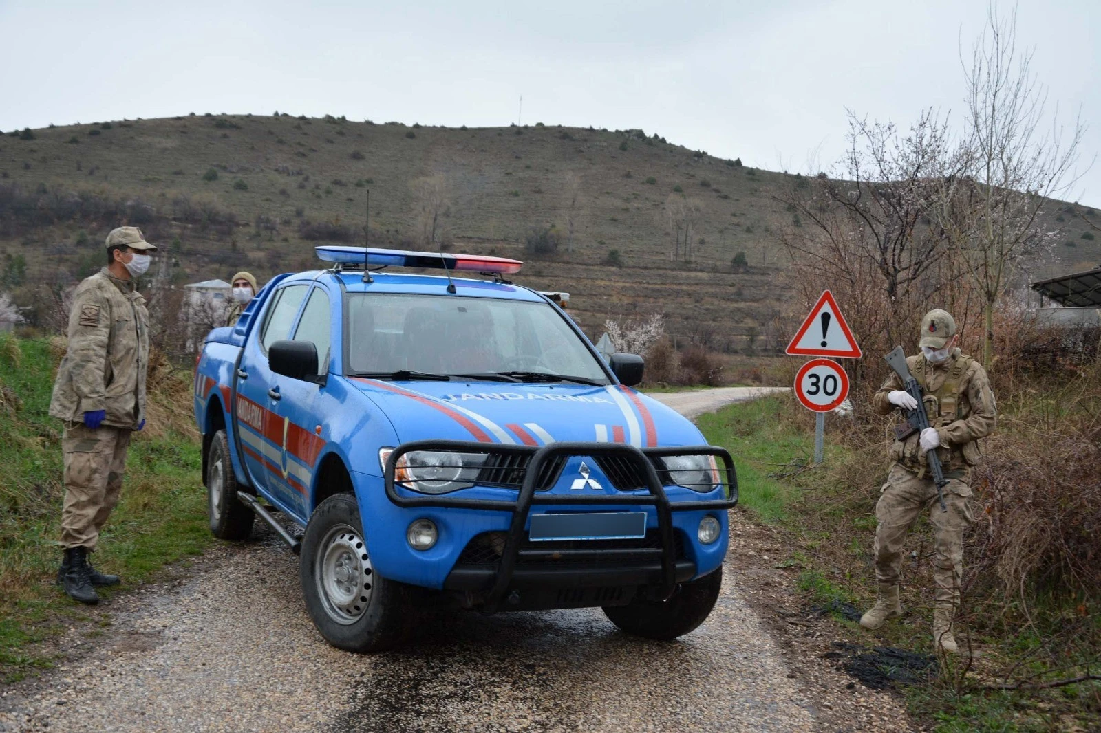 İki köy korona virüs nedeniyle karantinaya alındı