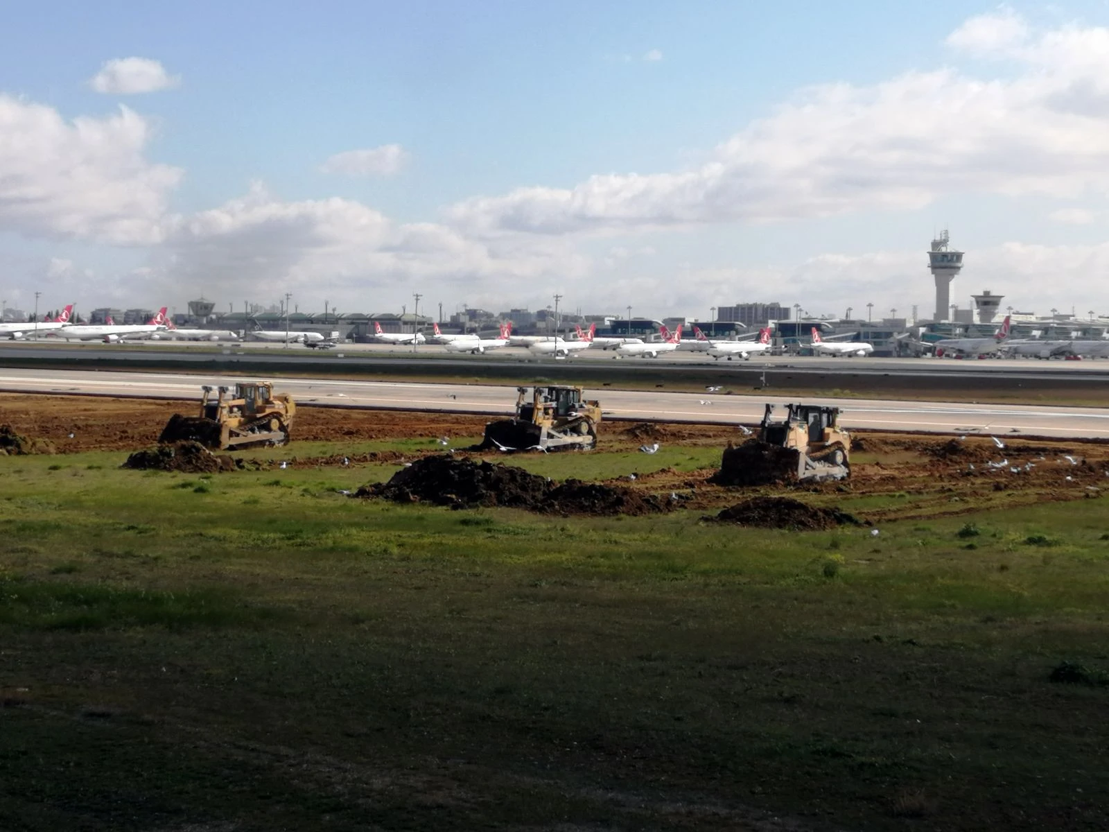 Atatürk Havalimanı’ndaki hastanenin kazı çalışmaları sürüyor