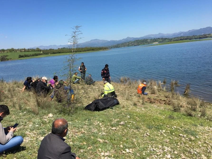 Baraj gölünde kaybolan gencin cesedi bulundu