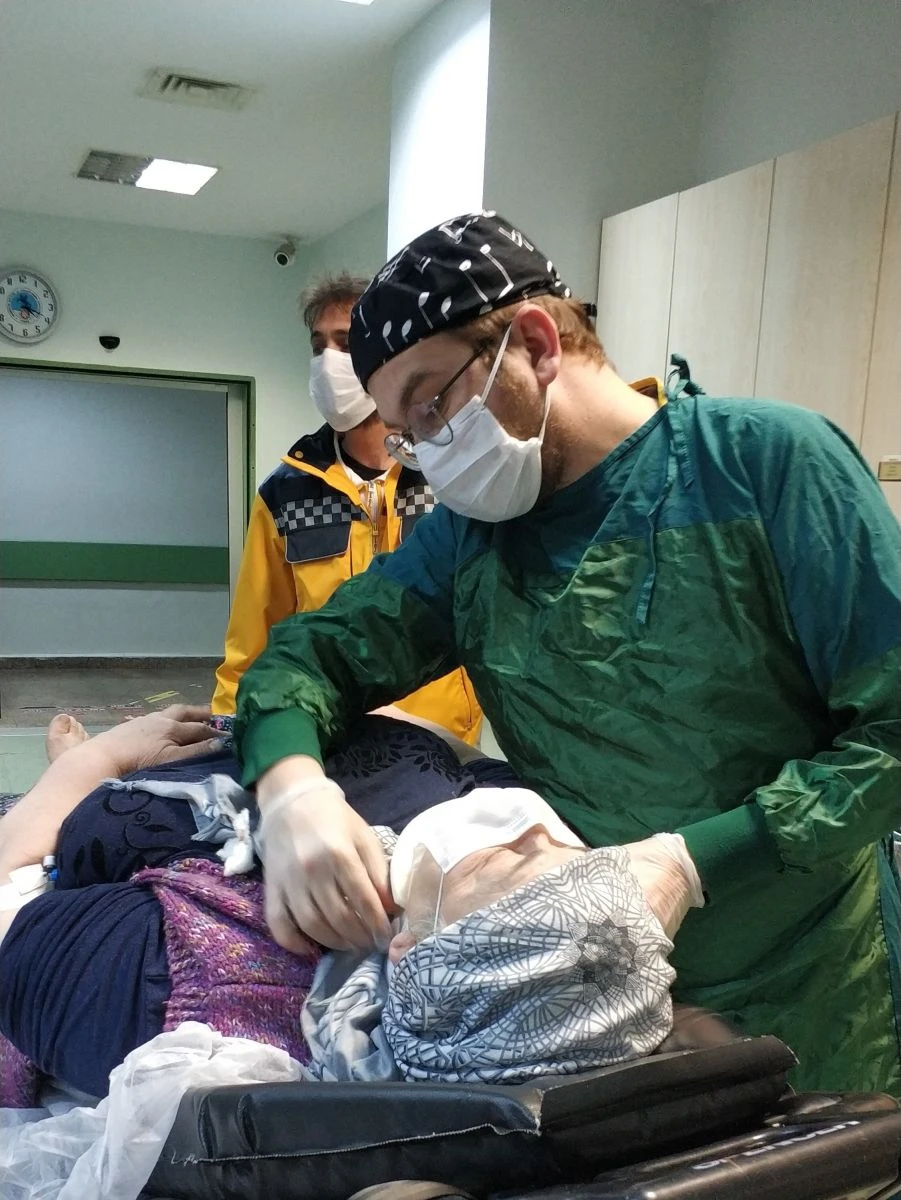 Samsun'da kangal kırması köpek dehşeti: Sahibi ve eşi hastanelik oldu