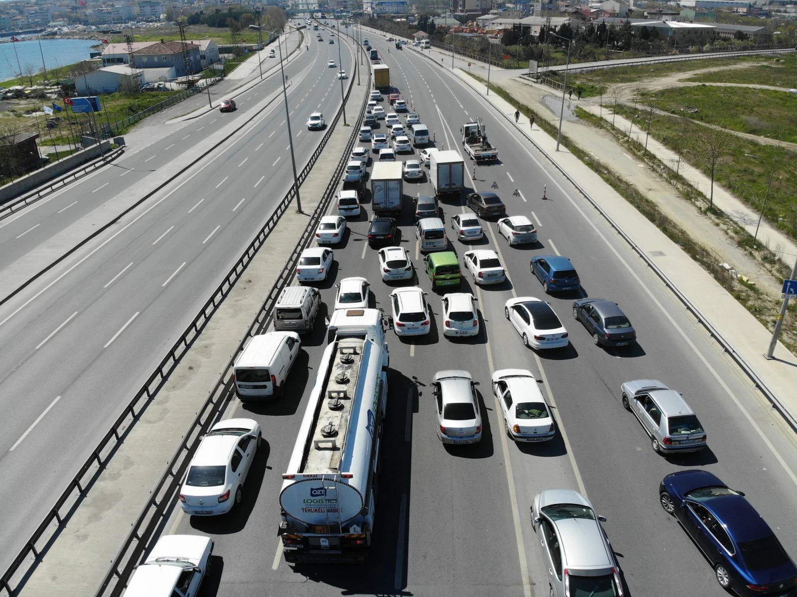 İstanbul’da sokağa çıkma yasağı öncesi dev denetim