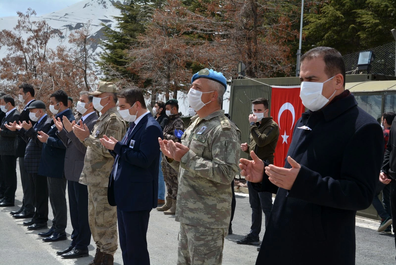 Nöbet sırasında rahatsızlanarak şehit düşen askerin cenazesi memleketine gönderildi