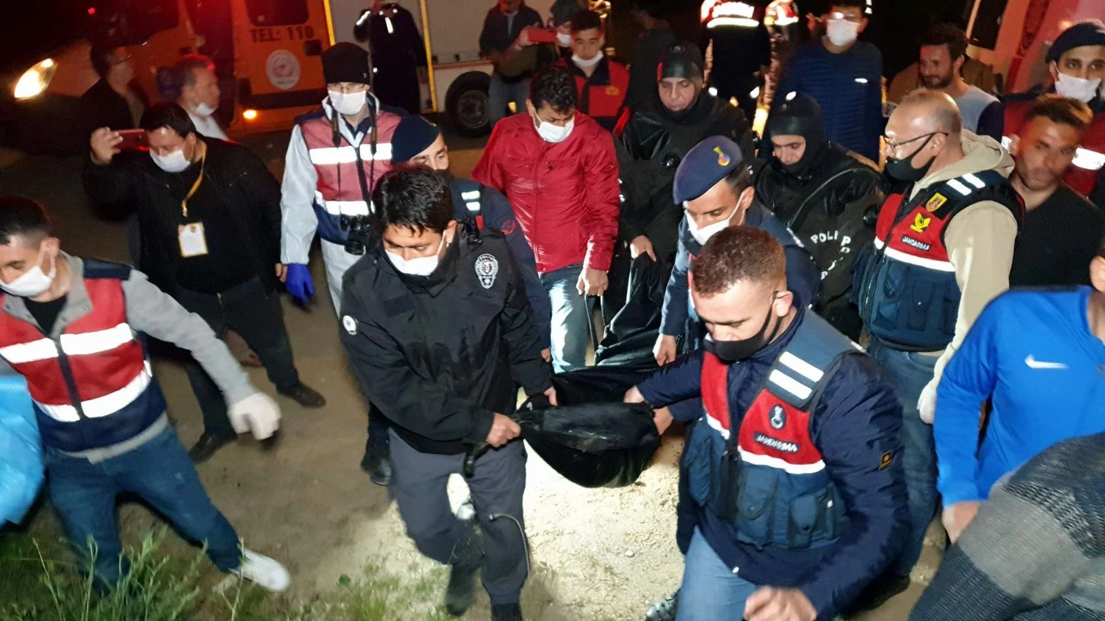 Nazilli’de kontrolden çıkan araç baraj göletine uçtu: 1 ölü