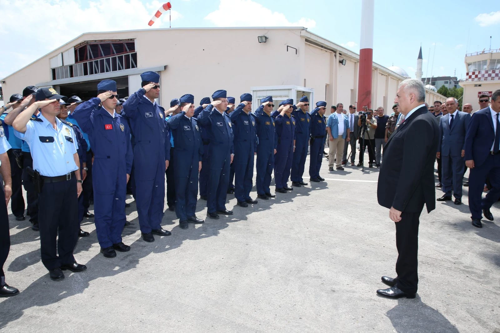 Başbakan Yıldırım, 'Tehlike henüz geçmedi'