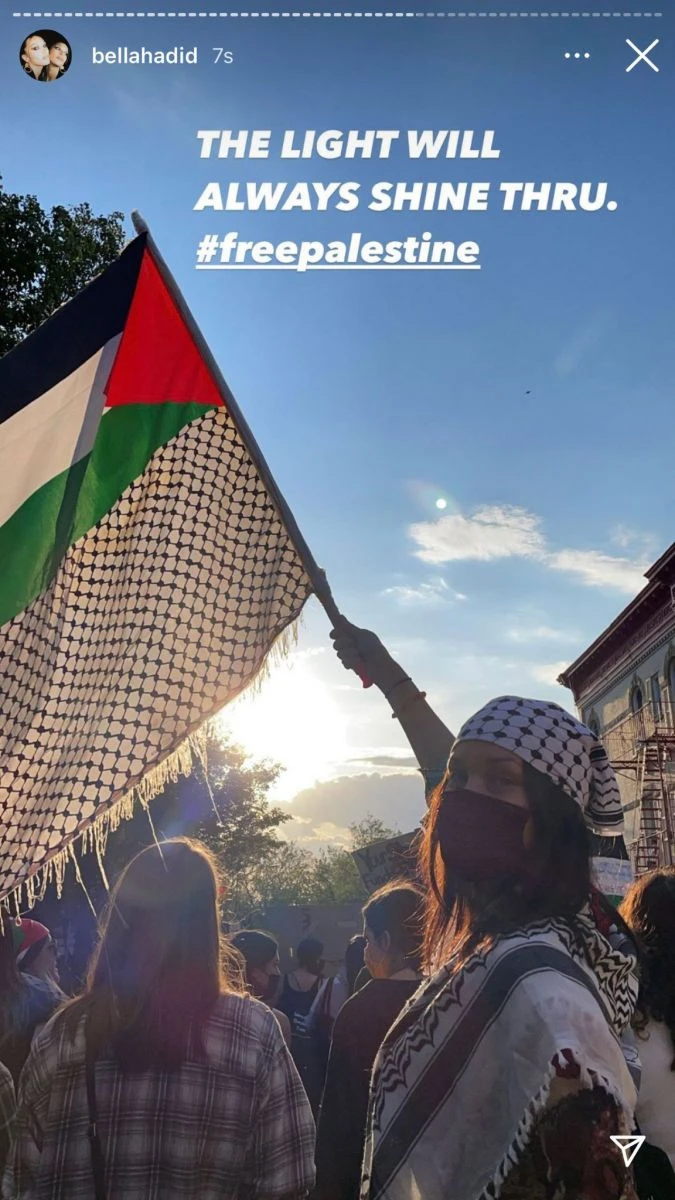 Ünlü model Bella Hadid, Filistin'e destek için sokağa çıktı